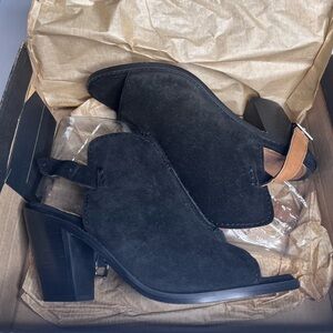 Frye Courtney Sling Fall Sandals Women’s Size 8 Black Suede Brand New In Box